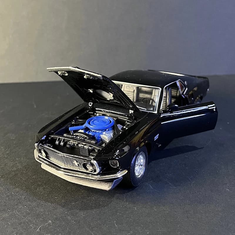 ماکت ماشین ولی Ford Mustang Boss 429 مدل 1969 کد 24067W – مقیاس 1:24 — تصویر ۵
