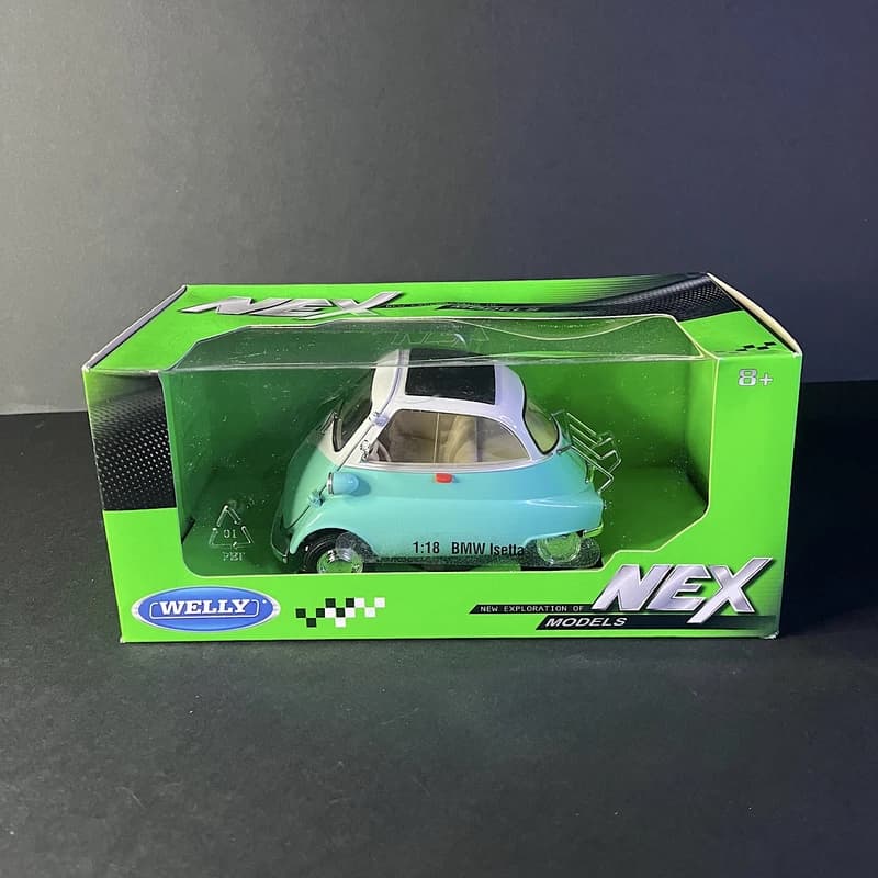 ماکت ماشین ولی BMW Isetta کد 24096W – مقیاس 1:18 — تصویر ۳