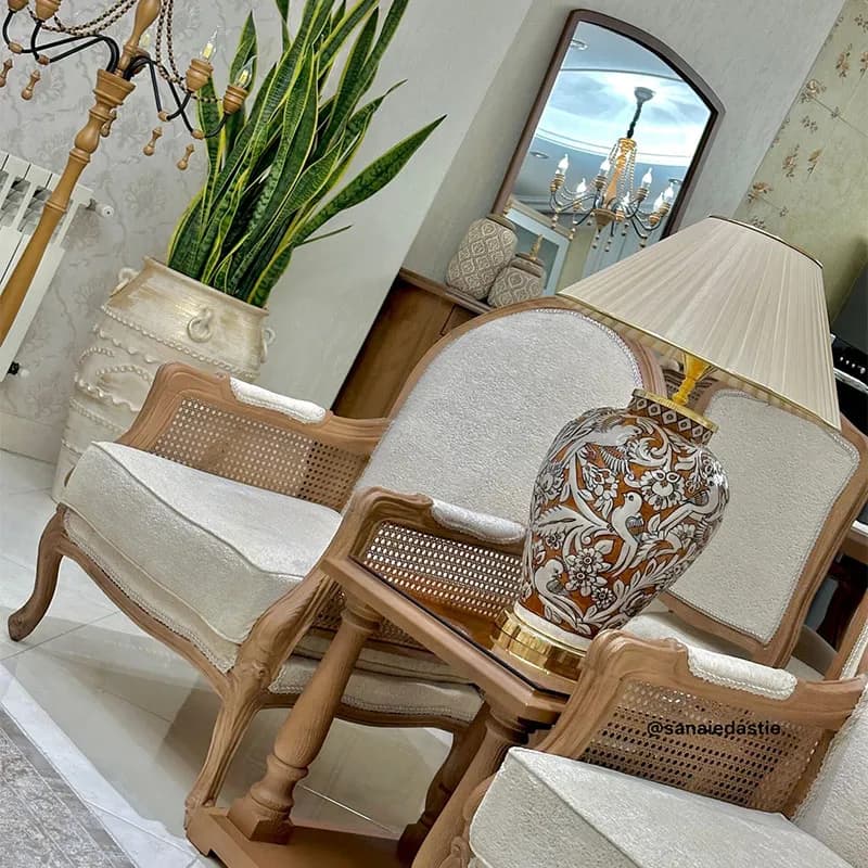 آباژور رومیزی عسلی