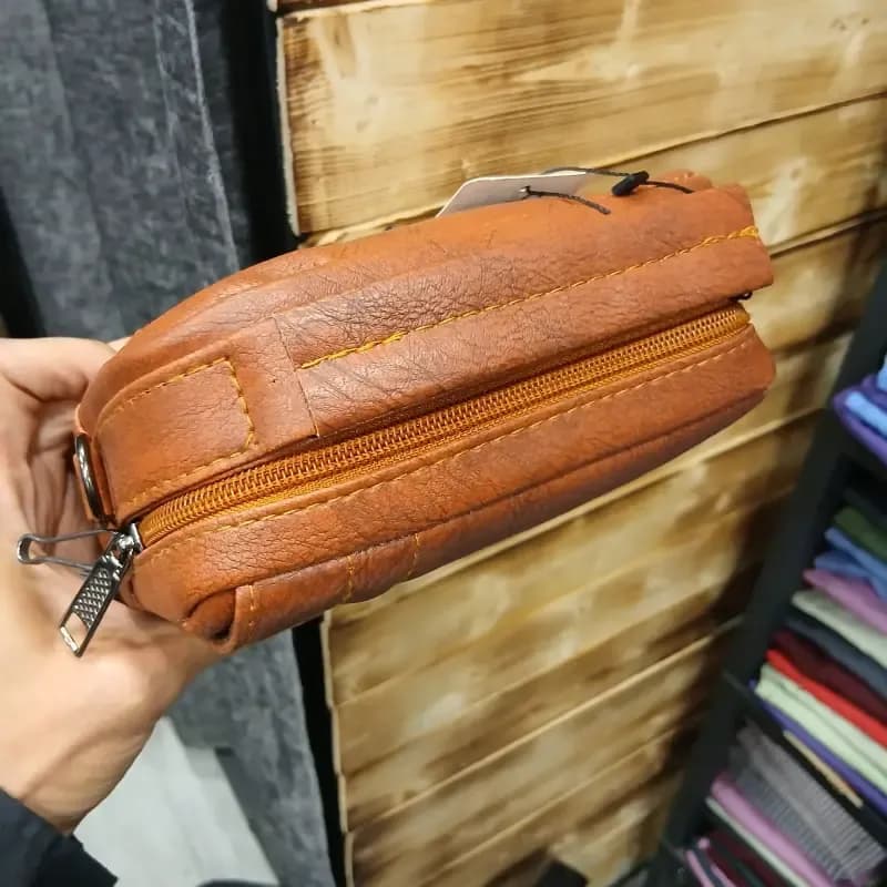 کیف دوشی اسپرت مردانه چرم مصنوعی طرح زارا — تصویر ۵