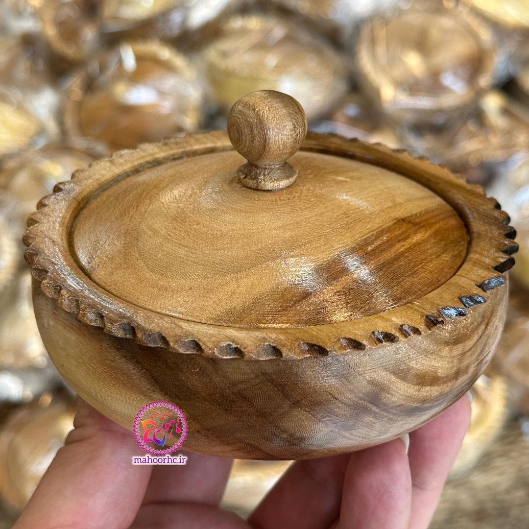 قندان چوبی دست‌ساز لبه کار شده چوب اوجا