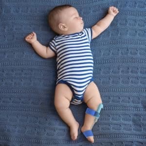 مانیتور پوشیدنی اکسیژن خون Wellue BabyO2 Baby مدل PO5 با زنگ هشدار در برنامه، مانیتور بلوتوث (برای کودکان 0 تا 3 سال) — تصویر ۷