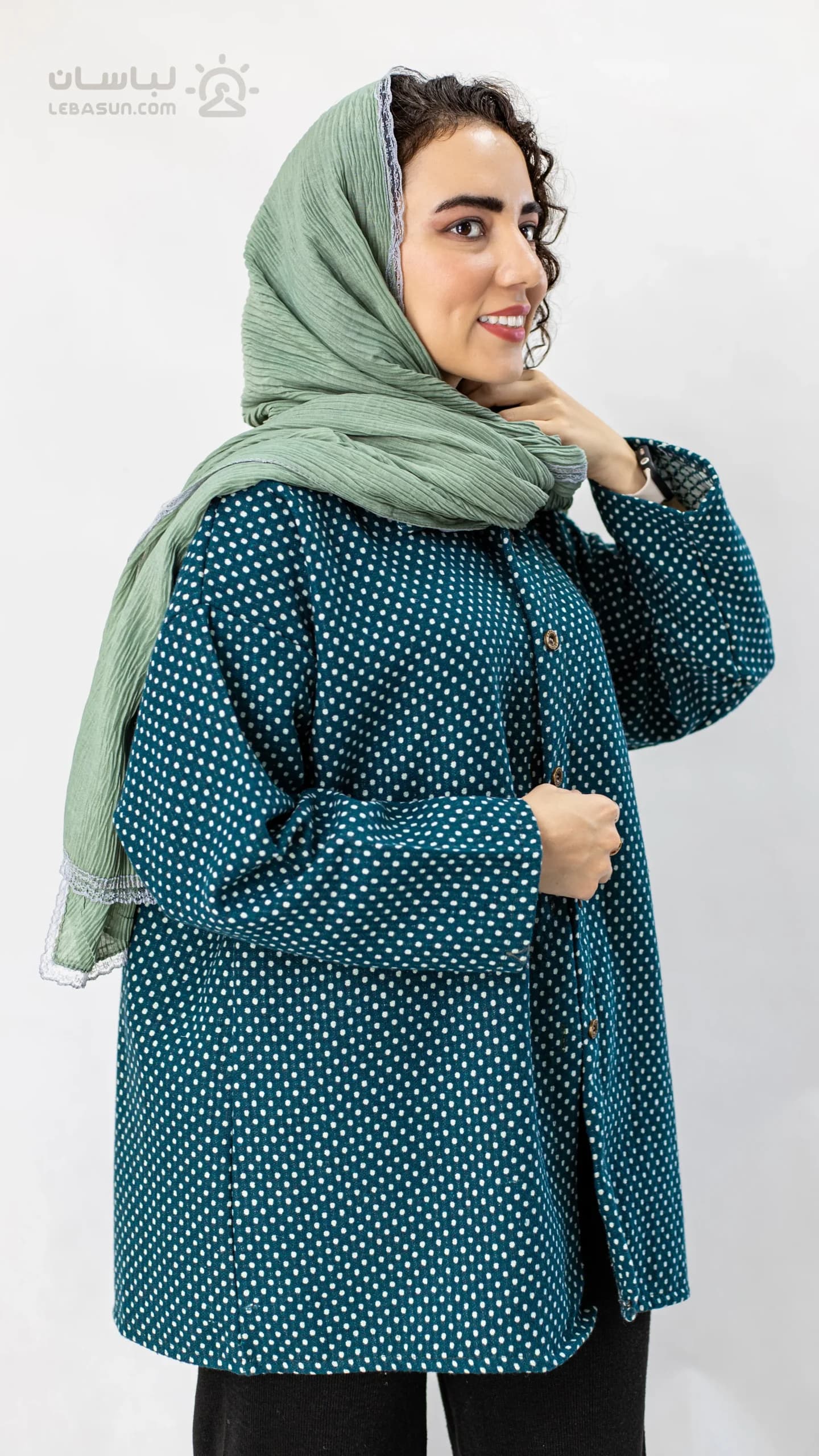 کت پاییزی طرحدار — تصویر ۵