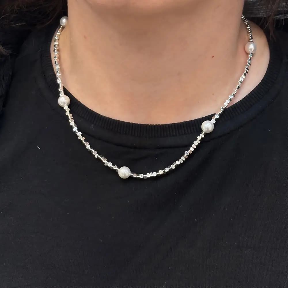 گردنبند و آویز زنانه و دخترانه طرح سنگ مرواریدی سفید ضد حساسیت رنگ ثابت کد agy — تصویر ۲