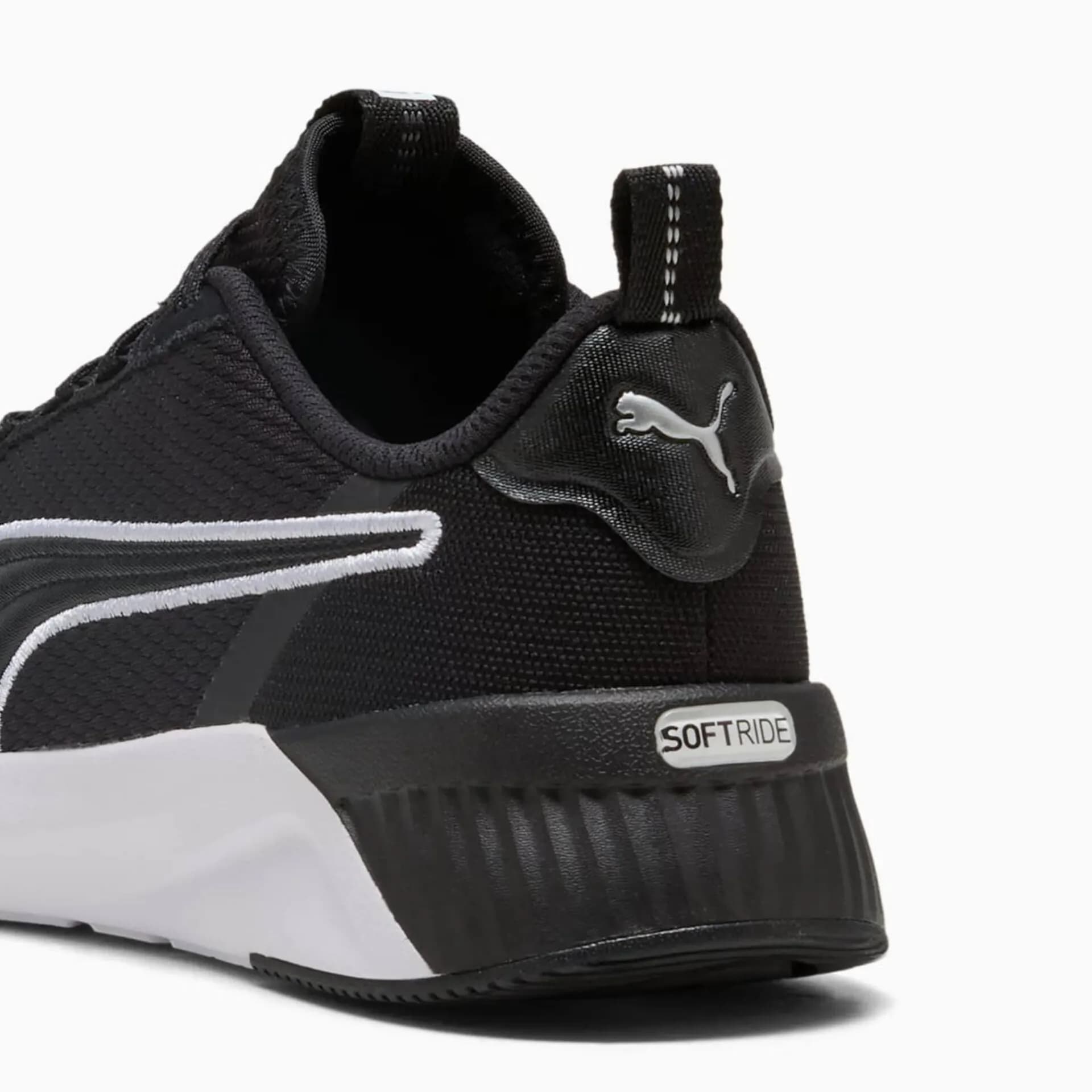 کتونی پوما مدل Puma Softride Harli — تصویر ۳