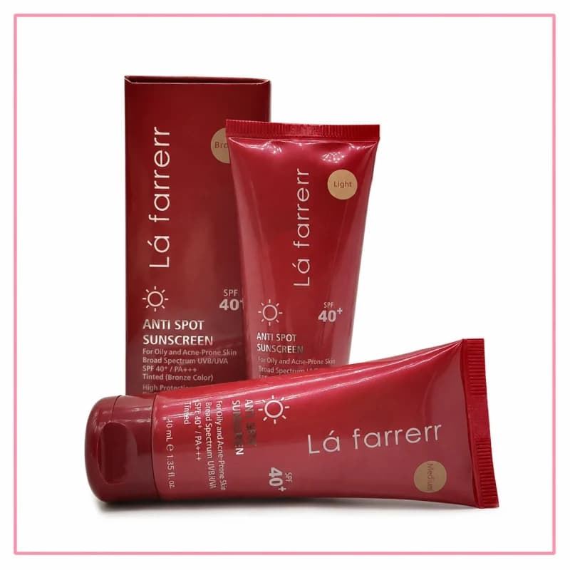 کرم ضد آفتاب و ضد لک لافارر SPF 40 “رنگی برای پوست چرب و آکنه دار”