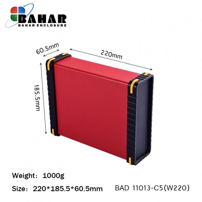 BAD 11013-C5(W220) جعبه آلومینیومی با پانل پلاستیکی
