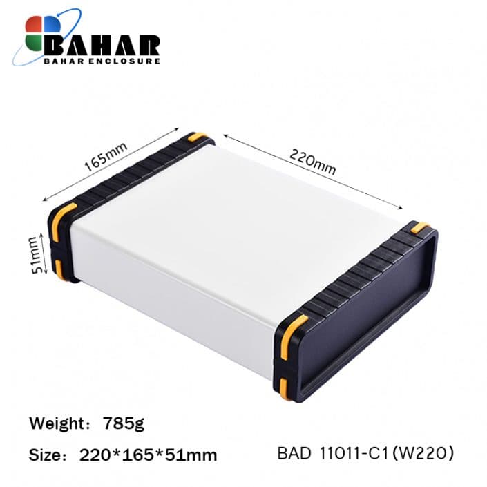 BAD 11011-C1(W220) جعبه آلومینیومی با پانل پلاستیکی