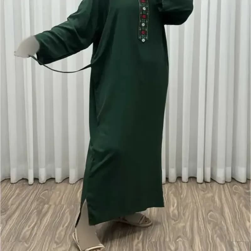 پیراهن کفتان کراش گلدوزی فری سایز زنانه تا سایز 52 شیک و راحت چهارفصل — تصویر ۵