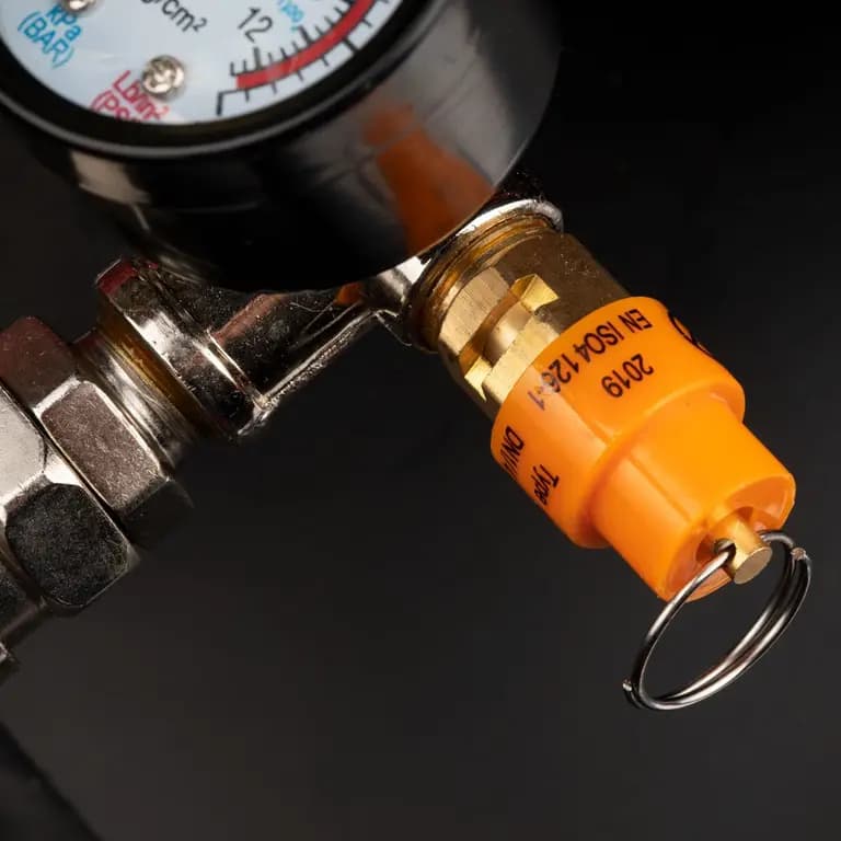 کمپرسور باد رونیکس مدل RC-5010 — تصویر ۷