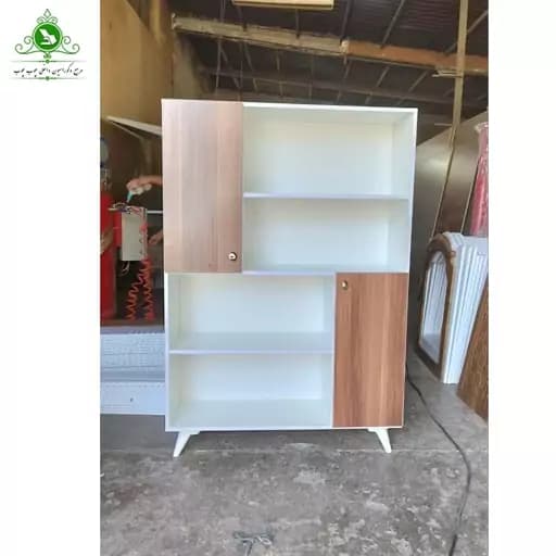کتابخانه زونکن خور پایه دار دو درب مبلمان آپادانا apadana مدل 637614 — تصویر ۲