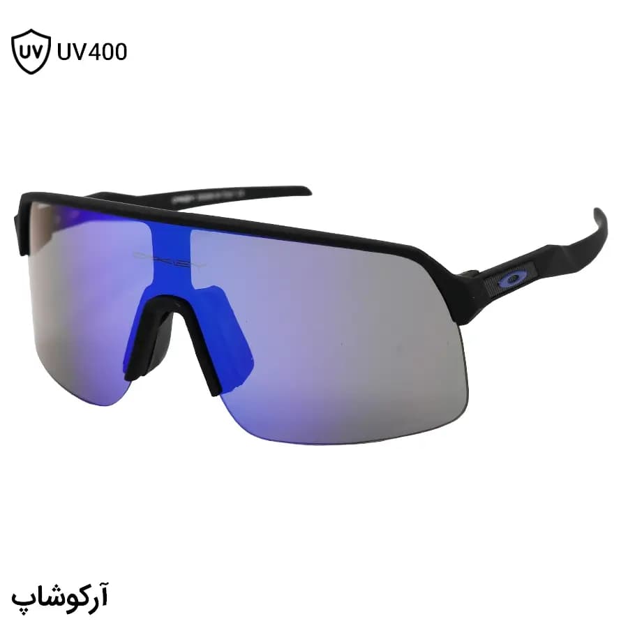 عینک ورزشی OAKLEY مدل سوترو (SUTRO) با فریم مشکی مات و لنز جیوه‌ای آبی رنگ کد 25552