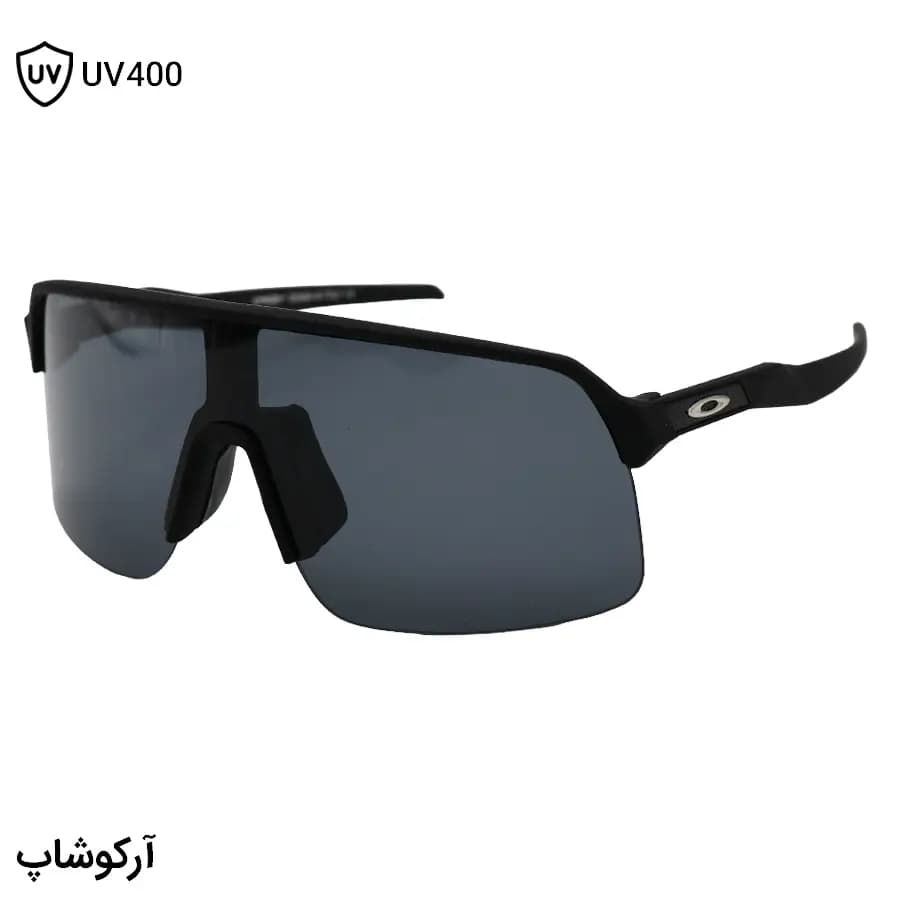 عینک ورزشی اوکلی مدل سوترو (SUTRO) با فریم مشکی مات و لنز دودی تیره کد 25552