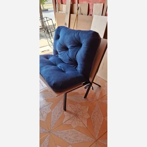 مبل راحتی دونفره طرح گیمینگ مبلمان آپادانا apadana مدل 633304 — تصویر ۲