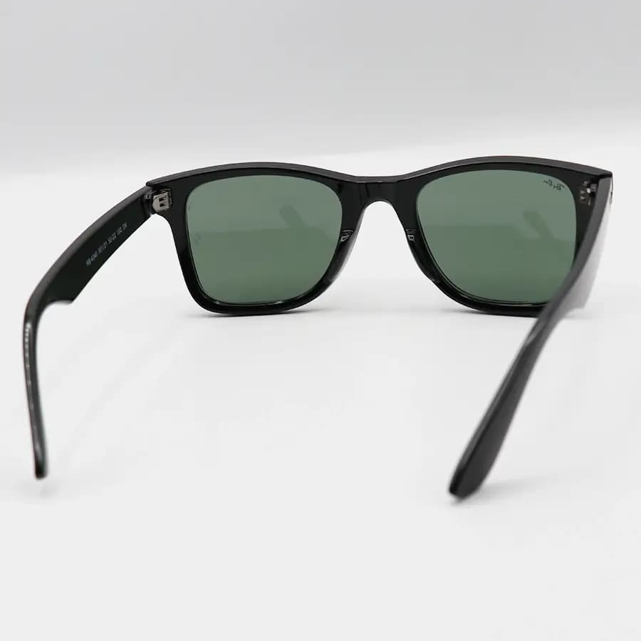 عینک آفتابی Ray-Ban با فریم شکل ویفرر، رنگ طوسی براق، لنز جنس شیشه و دودی تیره مدل RB4340 — تصویر ۱۱