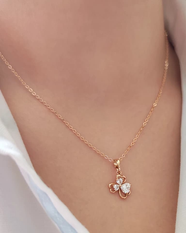 گردنبند ظریف فلاور ژوپینگ