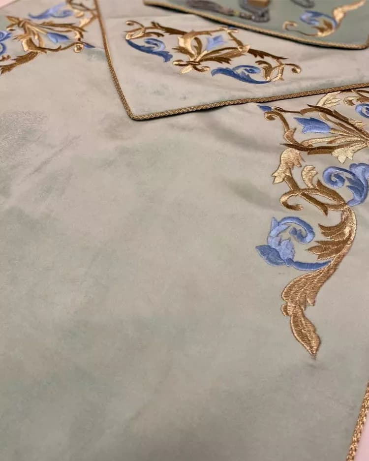 سجاده جانماز گلدوزی | رمیصا گالری — تصویر ۴