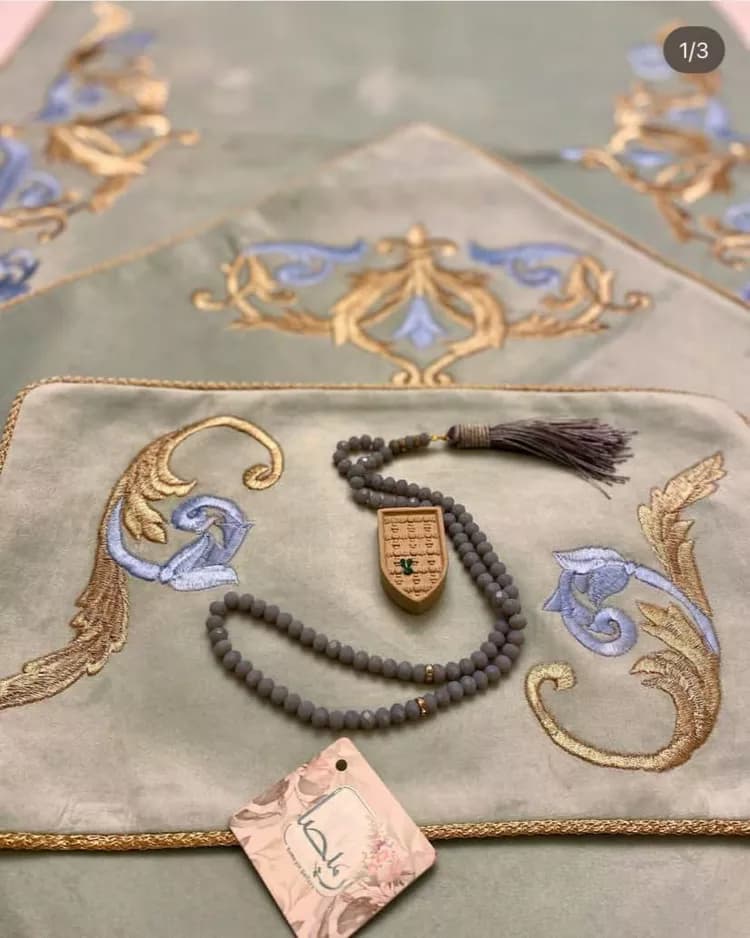 سجاده جانماز گلدوزی | رمیصا گالری
