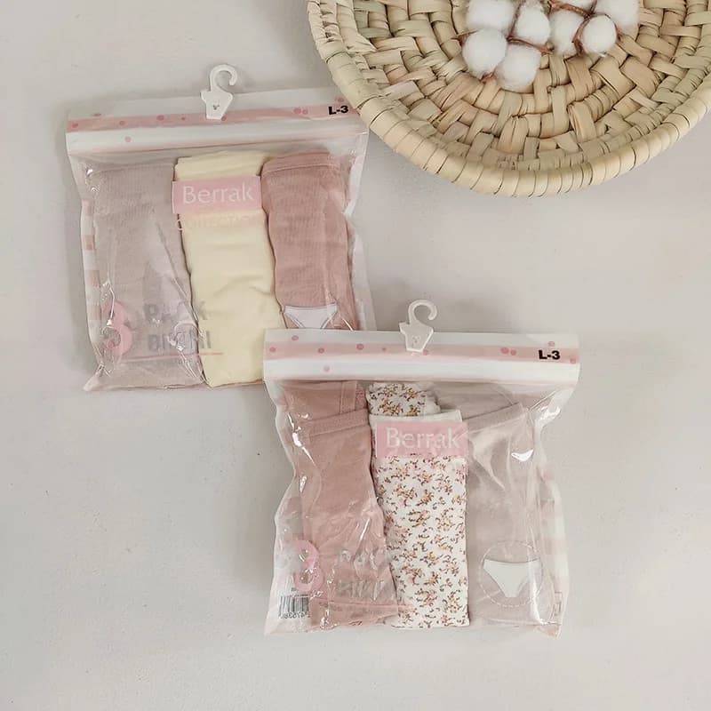 شورت دخترانه ترک تم کرم BERRAK براک کد 11370 — تصویر ۲