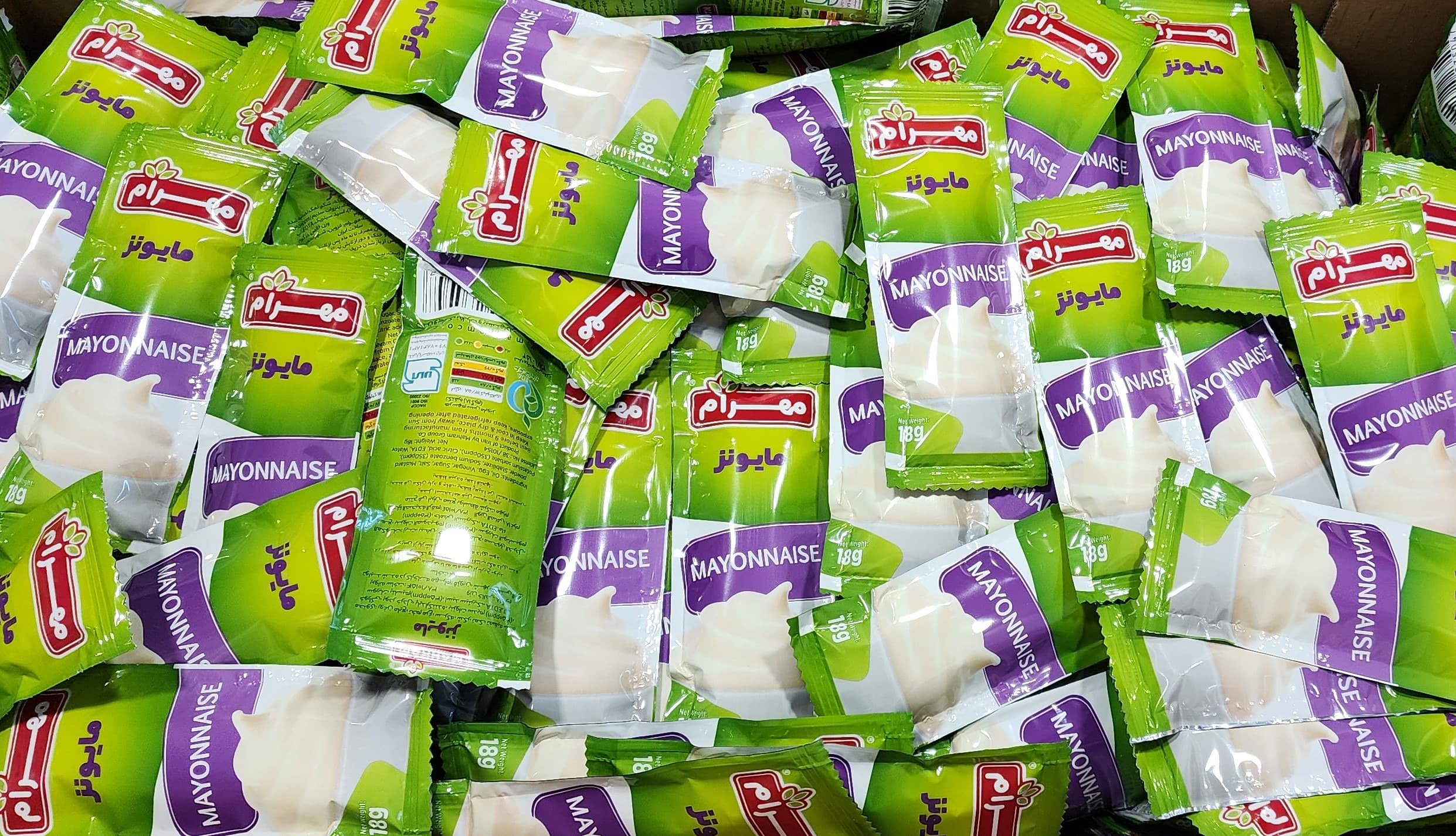 سس مایونز ساشه مهرام 18 گرمی کارتن 300 عددی Mayonesa en Sachet Mehram – 18 g – Caja de 300 unidades