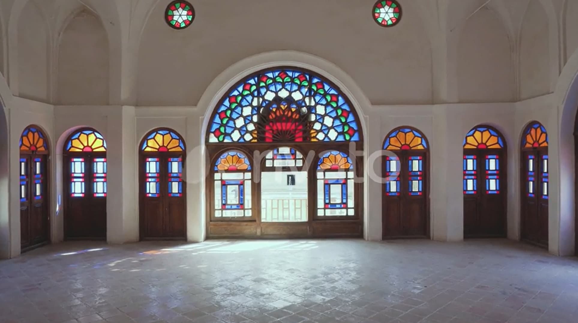 فیلم خانه طباطبایی ها در کاشان- Traditional Iranian Stained Glass Windows Kashan