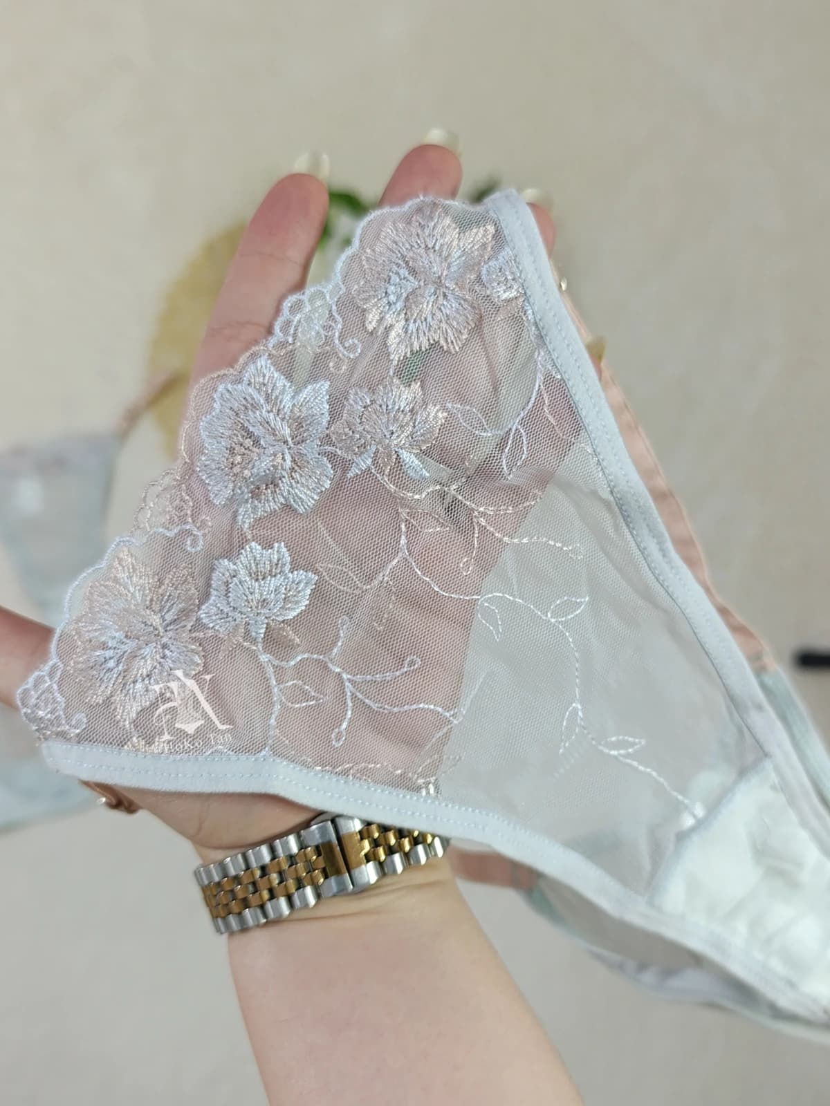 ست شورت و سوتین گیپور فانتزی لیمون کد 7118 — تصویر ۴