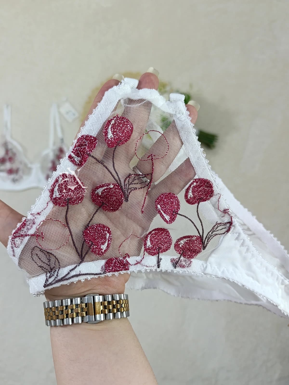 ست شورت و سوتین فانتزی گیلاس برجسته ژینا کد 4242 — تصویر ۴