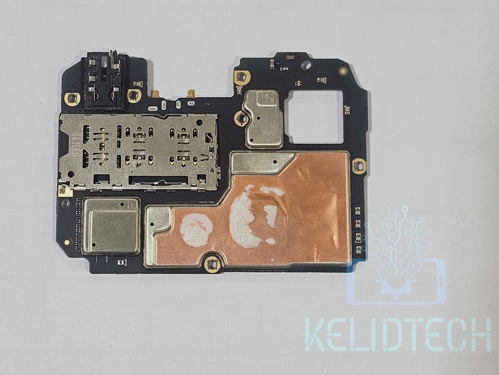 برد خاموش شیائومی Redmi 13c مناسب سواپ و احیا (مناسب تعمیرکاران)