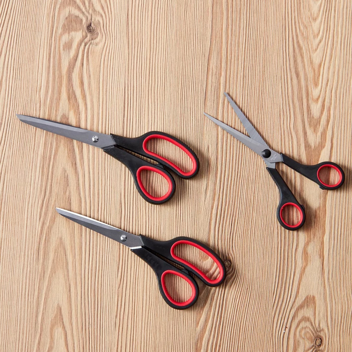 قیچی هوم سنتر، مدل Essential Scissors Set، مشکی/قرمز، استیل، 3 تیکه