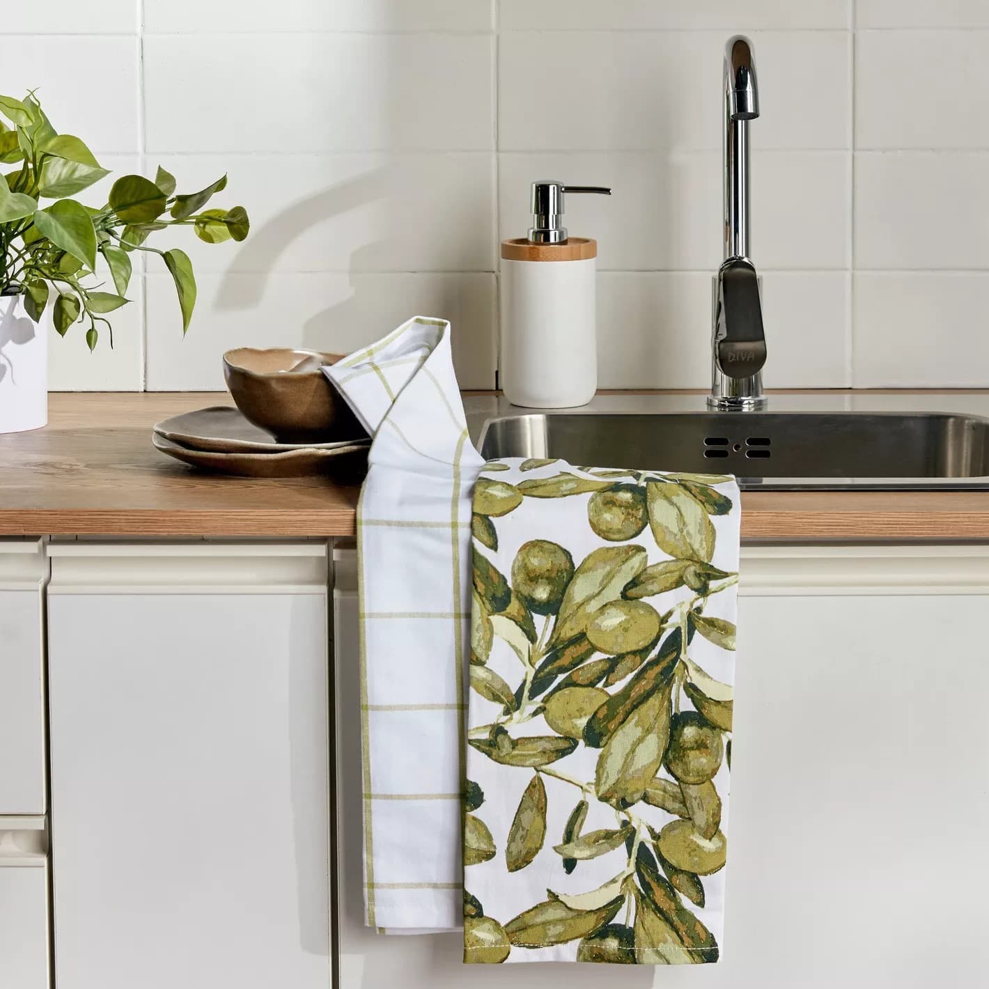 دستمال آشپزخانه هوم سنتر، مدل Olivia 2-Piece Kitchen Towel Set ، سبز/زیتون، 50×70 سانتی متر، 2 عددی — تصویر ۲