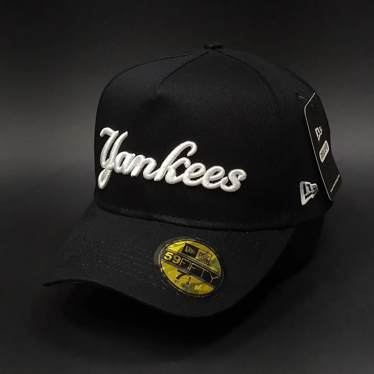 کلاه بیسبالی تاج‌دار Yankees مدل Major League | کلاه نیویورکی حرفه‌ای با گلدوزی برجسته و استایل استریت‌ویر آمریکایی