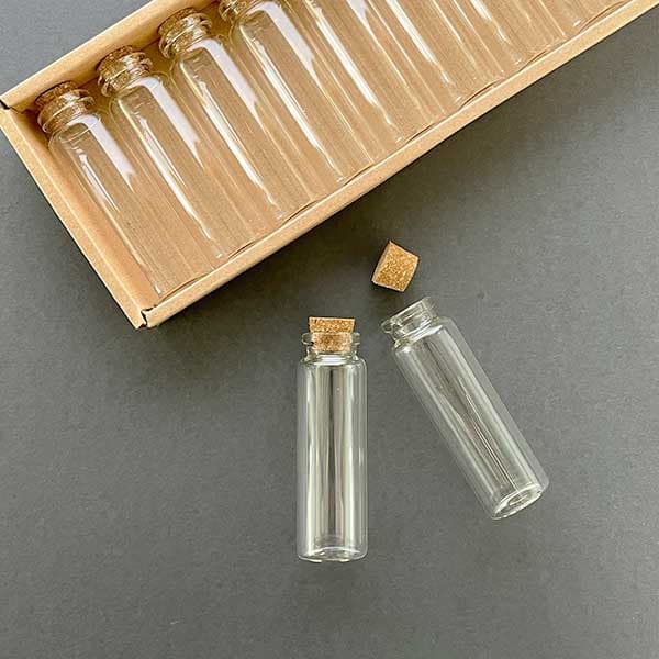 بطری شیشه ای مدل استوانه (بهمراه درب چوب پنبه) 6.5 سانتی متر بسته 12 عددی — تصویر ۲