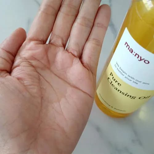 شوینده روغنی ضد جوش منیو فکتوری Ma:nyo Pure Cleansing Oil اورجینال — تصویر ۴