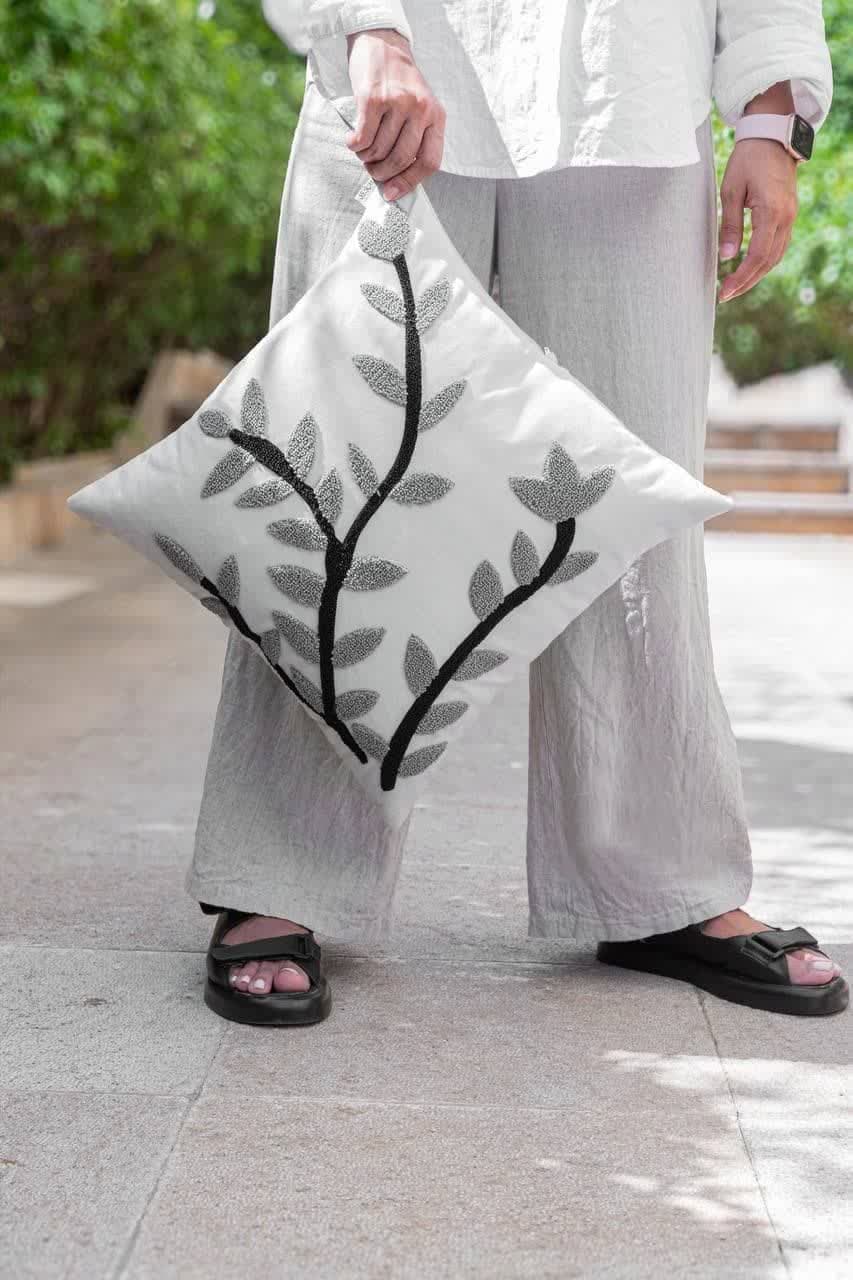 کاور کوسن طرح شاخ و برگ پانچ