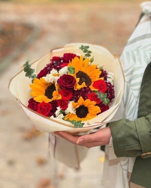 معرفی خدمات و محصولات گل‌فروشی‌های خیابان اشکان کرج