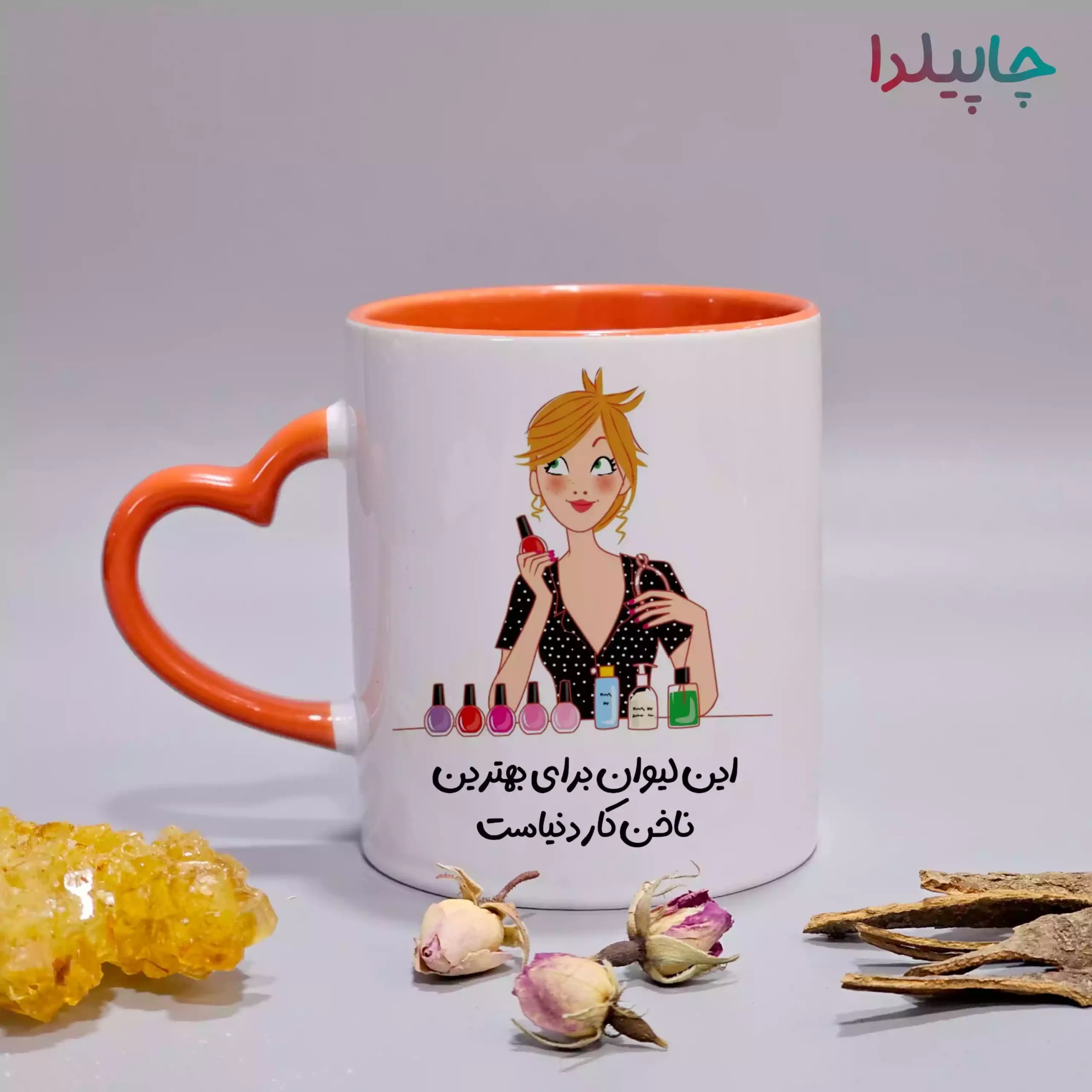 لیوان ناخن کار — تصویر ۲