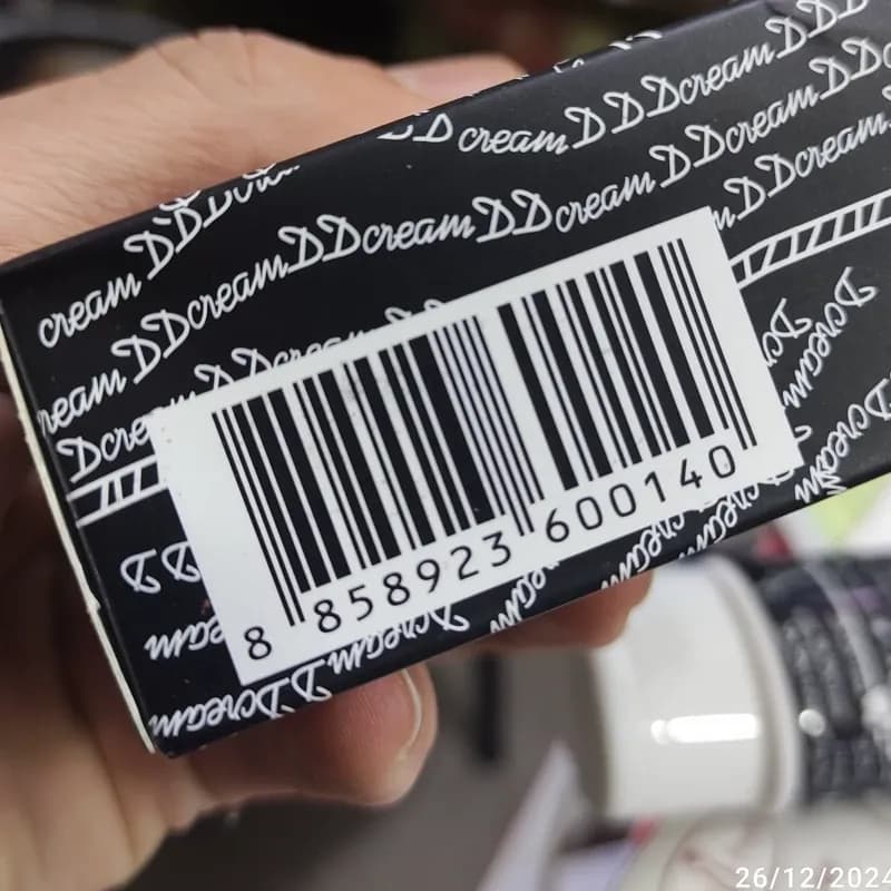 کرم روشن کننده بدن برند VO مدل DD Cream جذب سریع 100 گرم کد 6176 — تصویر ۶