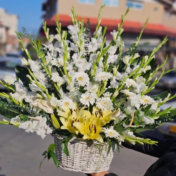 سبد گل ترحیم کد 2799 | گلفروشی آنلاین مازندران ، گیلان و گلستان ( ارسال گل به محل ) — تصویر ۲