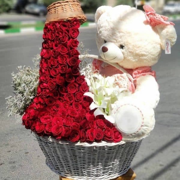 سبد گل و عروسک کد 2588 | گلفروشی آنلاین مازندران ، گیلان و گلستان ( ارسال گل به محل ) — تصویر ۲
