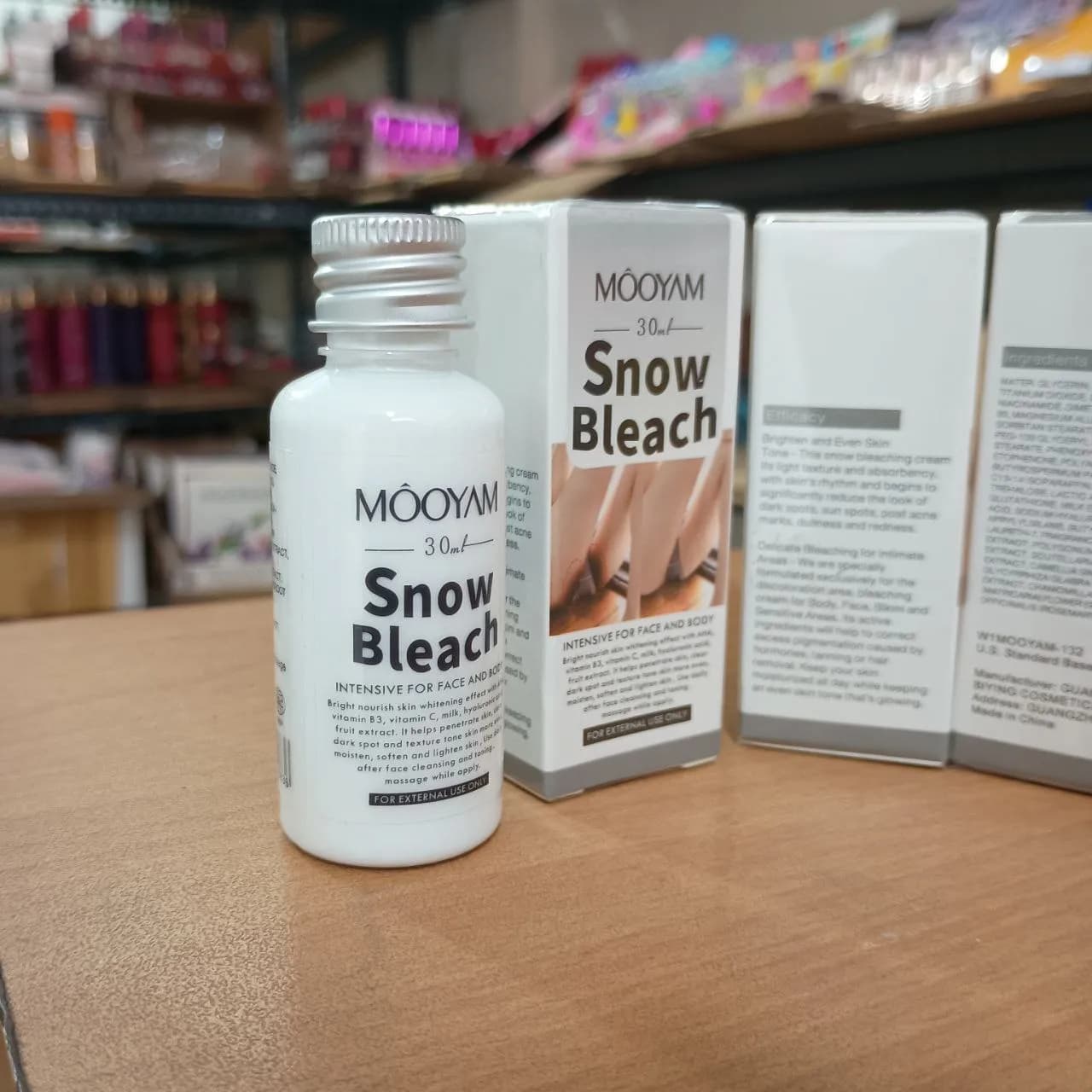 لوسیون سفید کننده بیکینی مویام 30 میل-قیمت و خرید Snow Bleach Mooyam