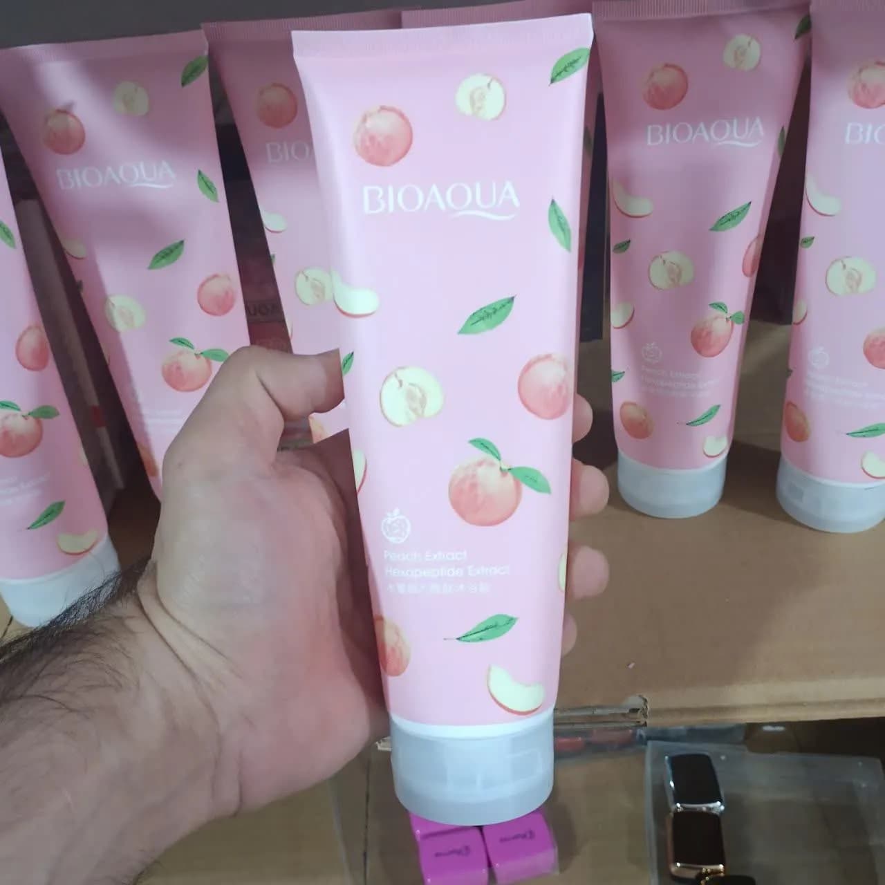 نمک بدن هلو بیواکوا ۲۵۰ گرم