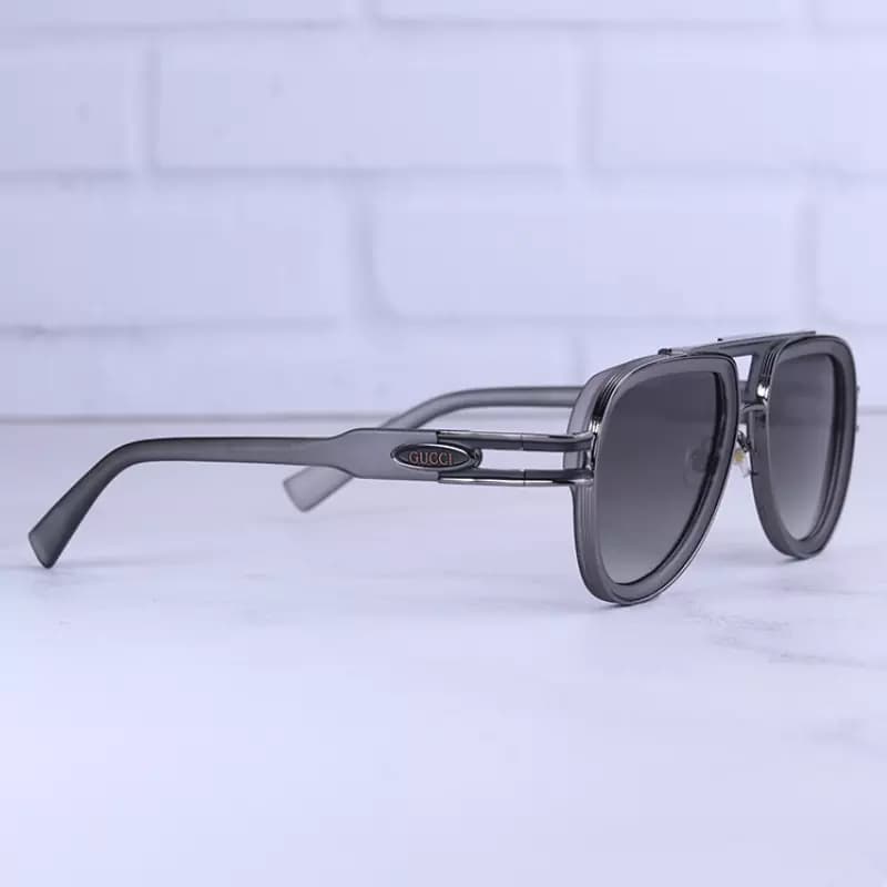 عینک آفتابی خلبانی گوچی مردانه فریم طوسی GG 6807/2 — تصویر ۵