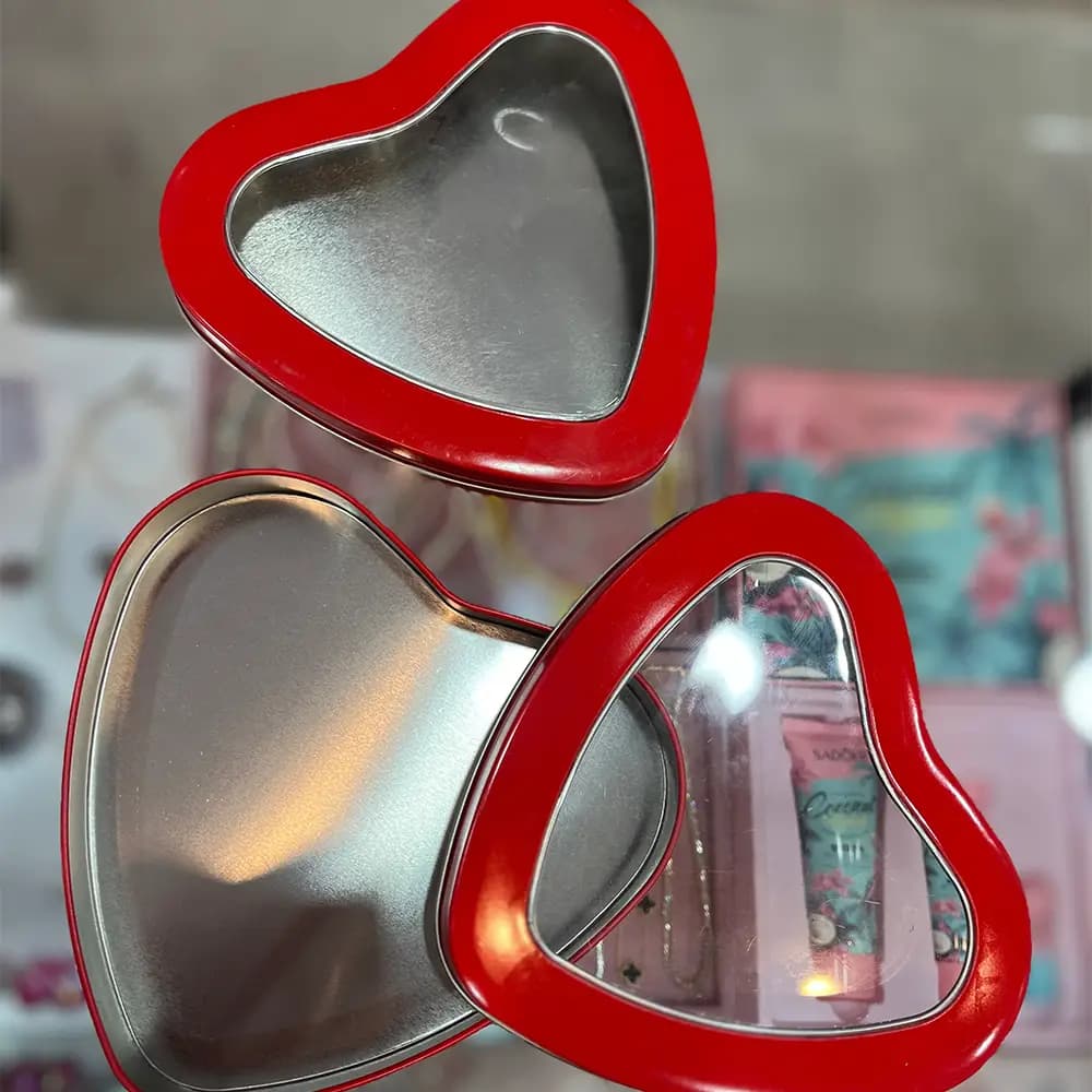 جعبه جواهرات و اکسسوری قلبی فلزی