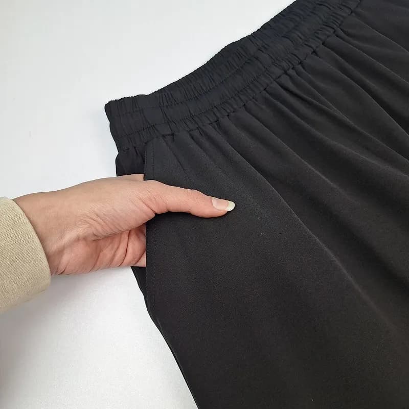 جاگر ورزشی زنانه نایک جنس آیرو J61 — تصویر ۴