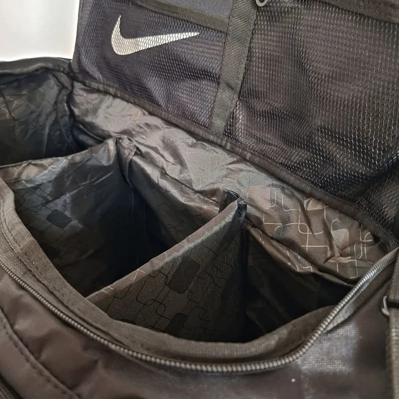 ساک ورزشی تفکیکی نایک جاکفشی دار ST-500 — تصویر ۶