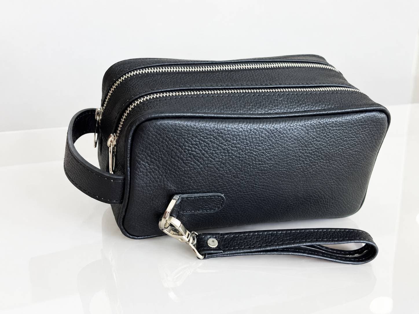 کیف دستی کلاسیک چرم طبیعی گاویPremium Handbag