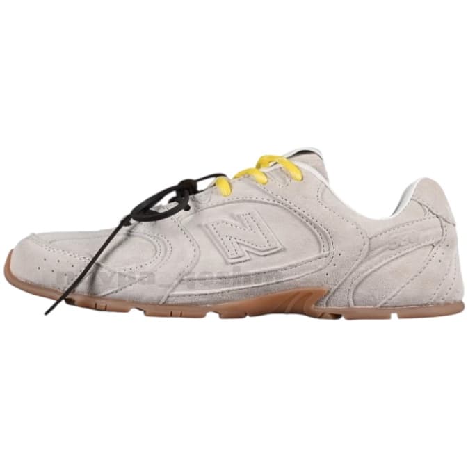 کفش کتونی مردانه نیوبالانس 530 میو میو New Balance 530 miu miu — تصویر ۳