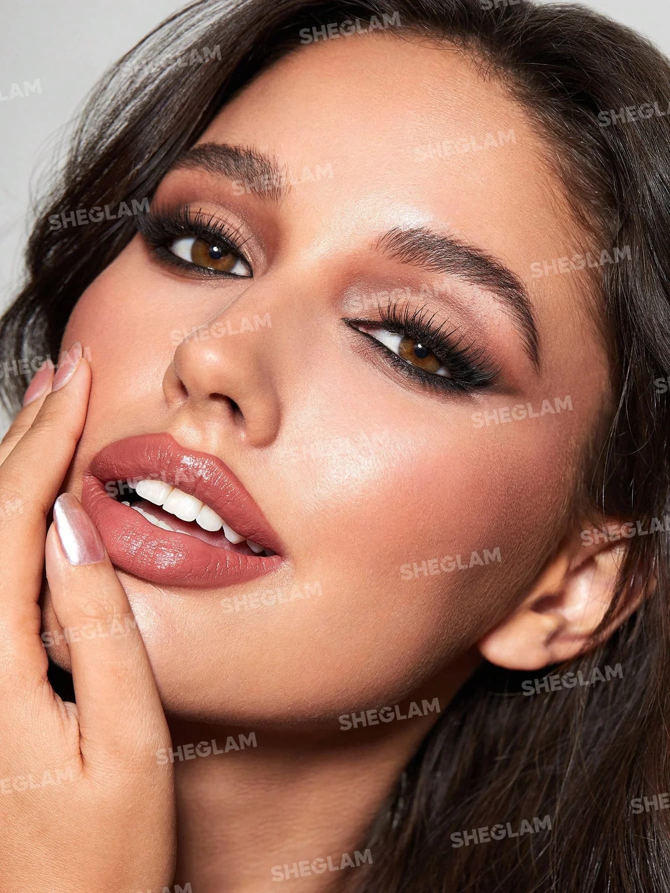 مداد چشم مات EZ Glide شیگلم — تصویر ۹