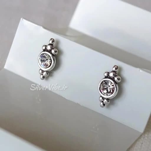 گوشواره نقره زنانه طرح آبنبات نگین سفید — تصویر ۲