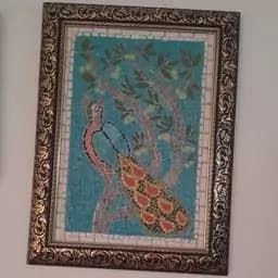 تابلو نقاشی موزاییک طاووس و درخت گردو دستساز معرق کاشی — تصویر ۳